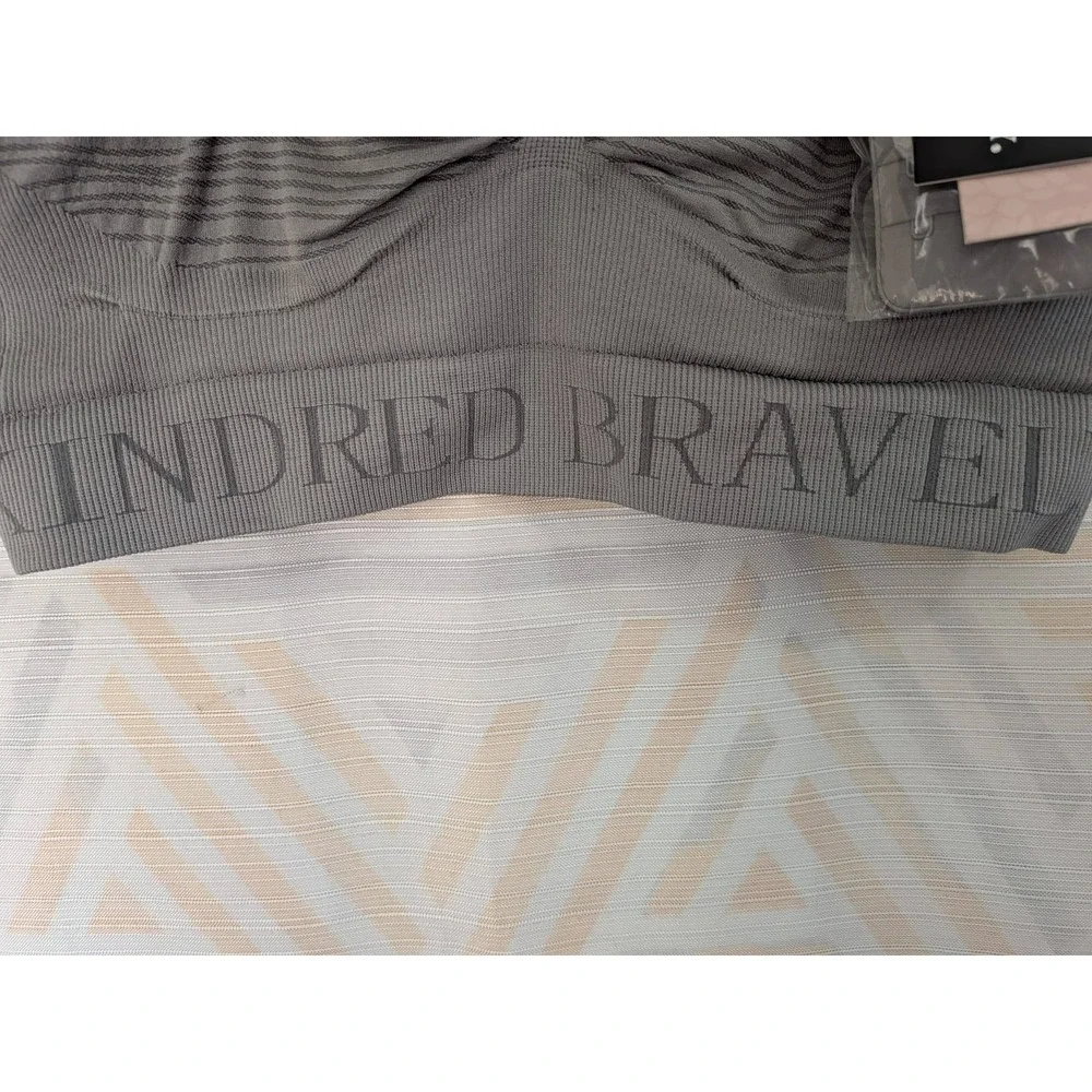 Kindred Bravely Gray Seamless Ribbed Nursing Pumping‎ Bra Women's Large
